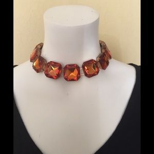 Retro chunky rhinestone choker